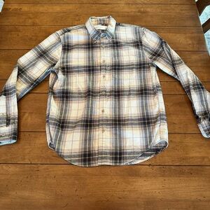Abercrombie & Fitch Men's Soft Flannel Button Down Plaid Shirt Size Small